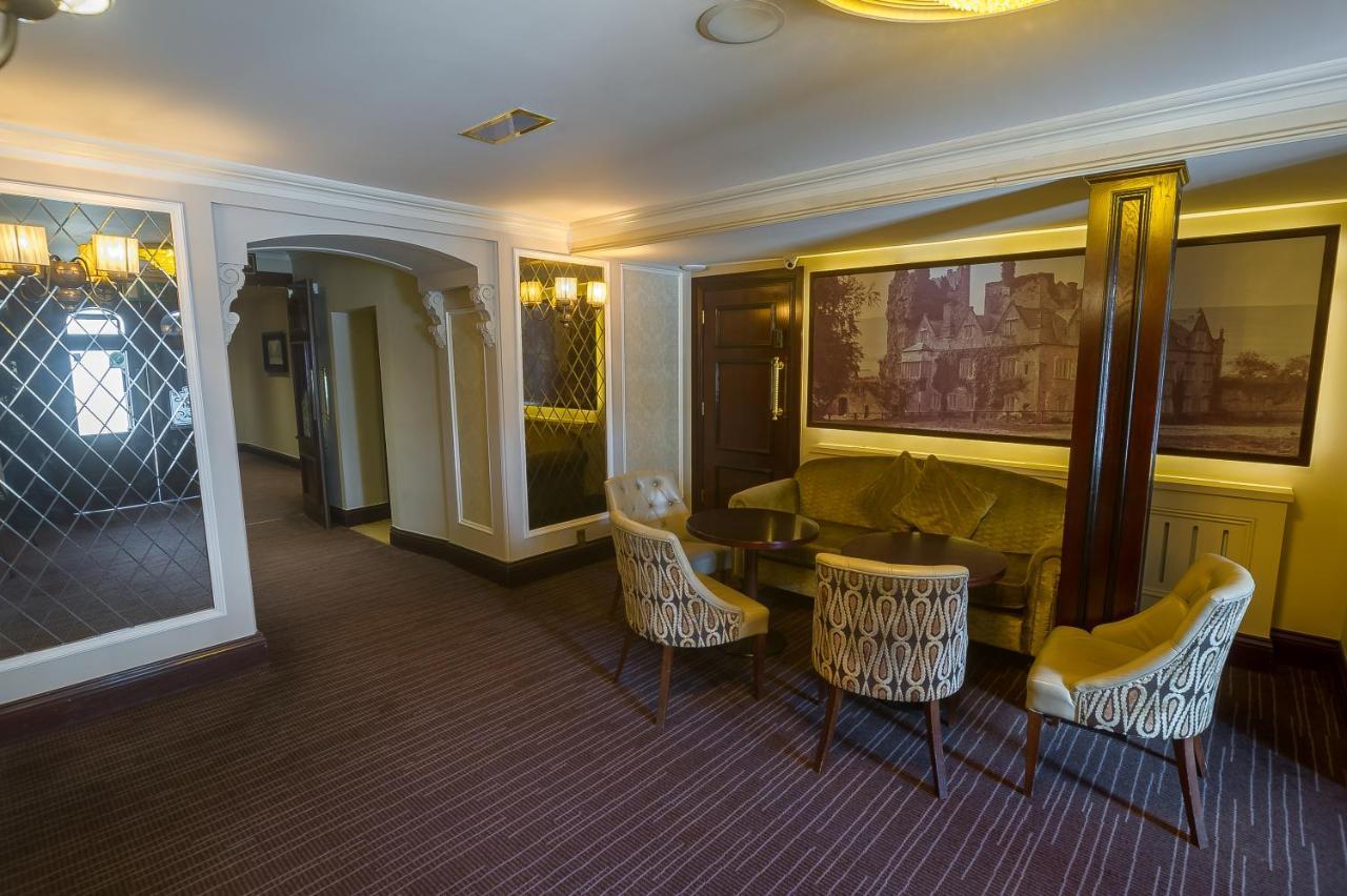 The Carraig Hotel Carrick-on-Suir Dış mekan fotoğraf