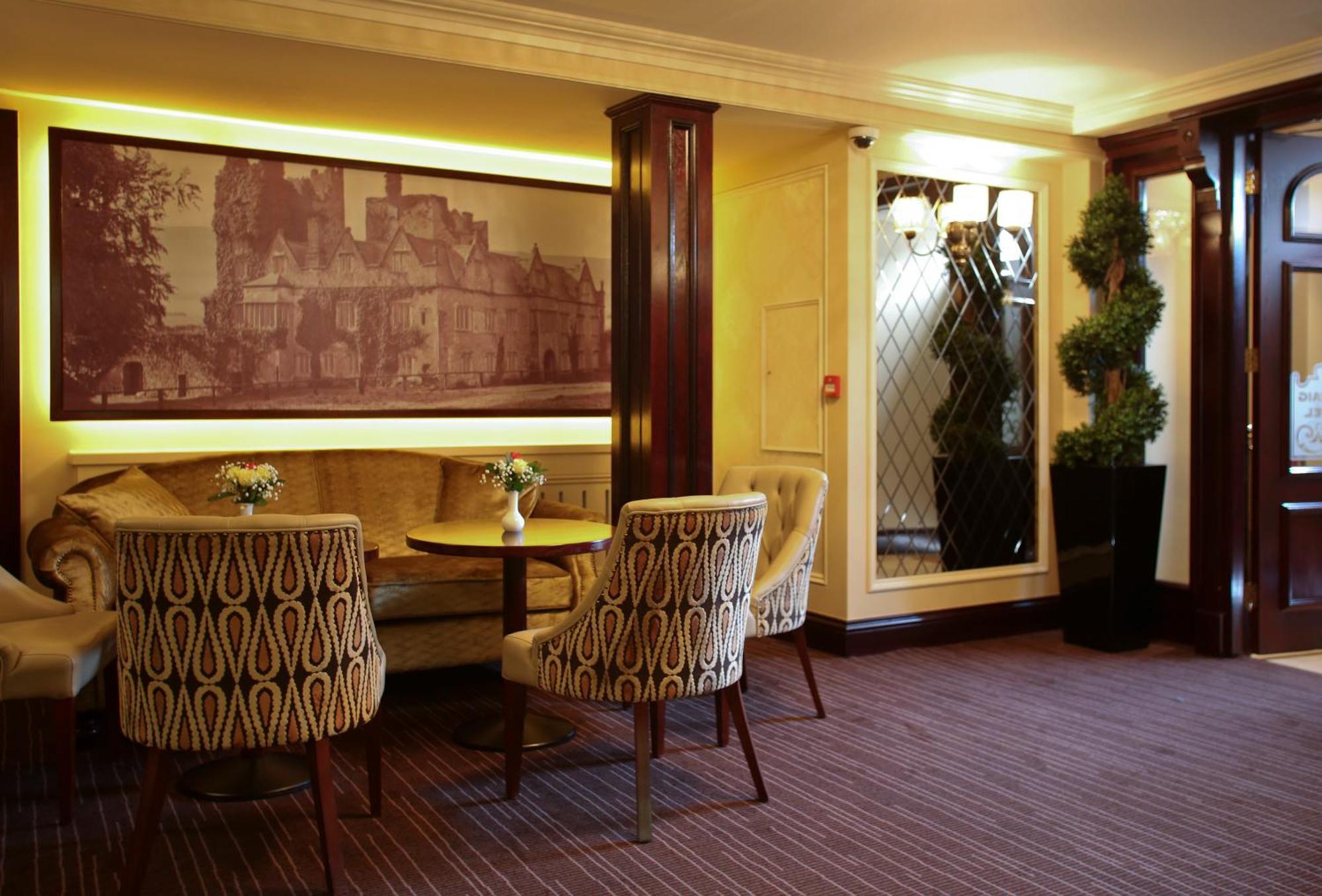 The Carraig Hotel Carrick-on-Suir Dış mekan fotoğraf